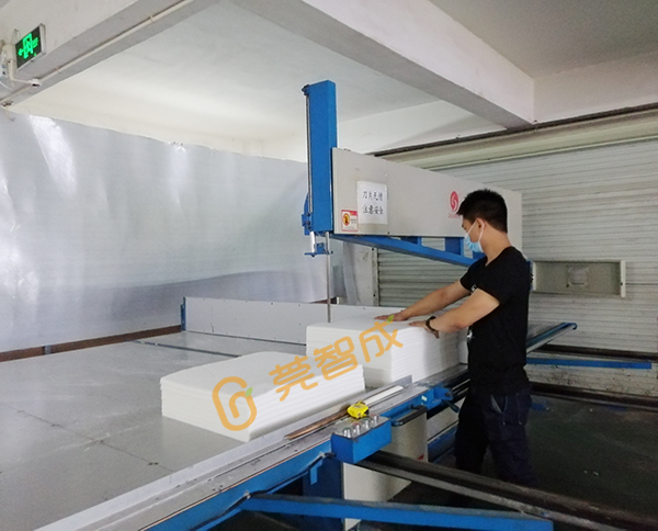 聚酯纖維無膠棉裁切機