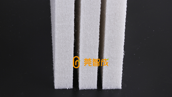 床墊硬質棉-加大厚度，可提高隔音效果