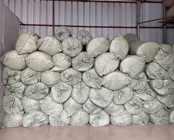 針刺無(wú)紡布包裝成品