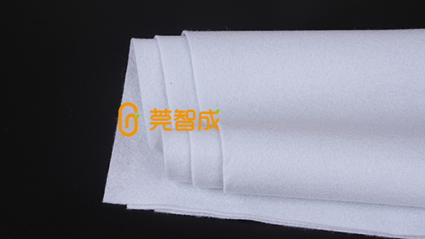 滌綸針刺無(wú)紡布的特性