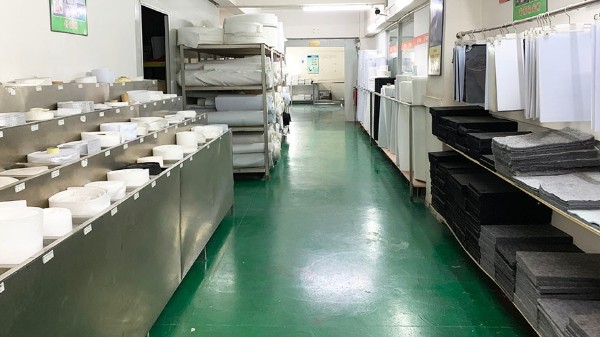 以標(biāo)準(zhǔn)化規(guī)范生產(chǎn)的針刺棉廠(chǎng)家